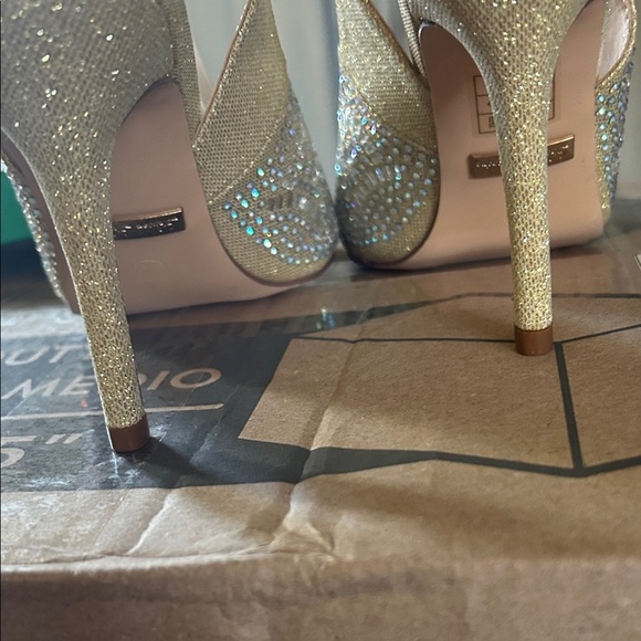 Lauren Lorraine Gold Crystal Embellished Heels - Picture 5 of 7
